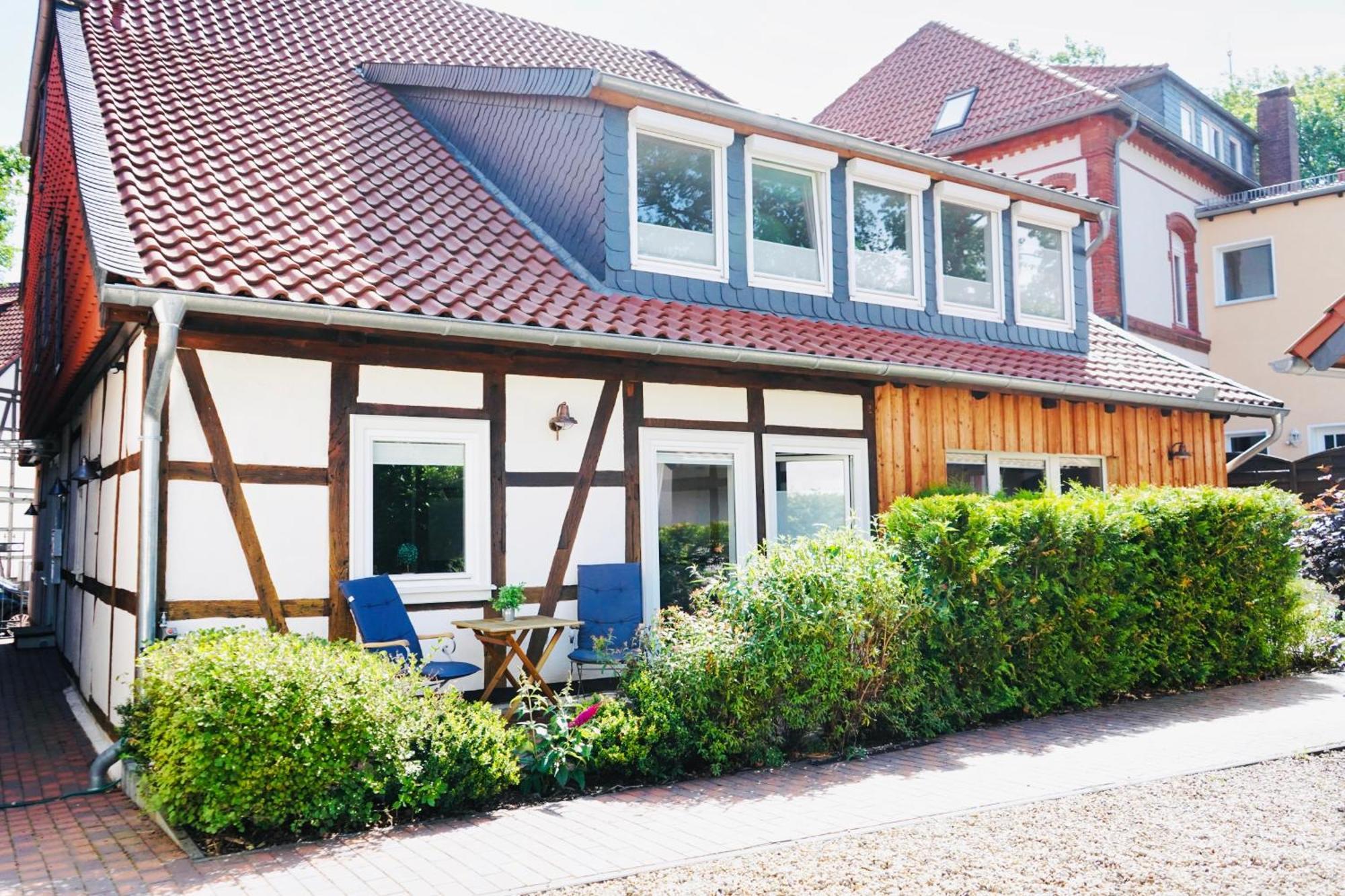 Altstadt Apartment II - Terrasse- Waschmaschine- Parkplatz Wolfsburg Exterior foto
